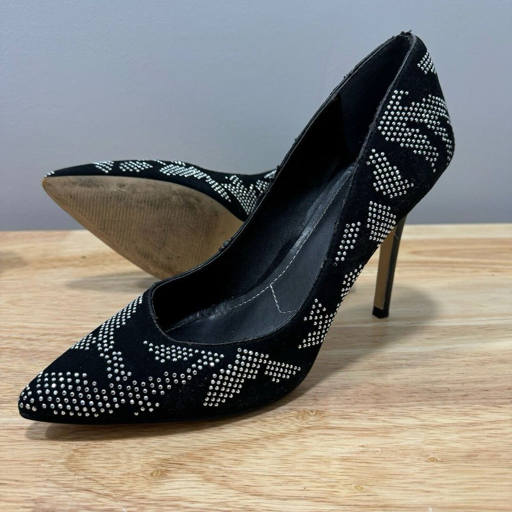 Charles David Pumps Womens 8 Black‎ Pact Heels Studs Going Out Pointed Toe